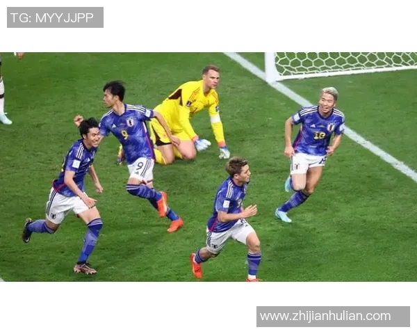 日本世界杯足球球星表现精彩引发全球关注其成就与未来发展探讨 日本世界杯足球球星表现精彩引发全球关注其成就与未来发展探讨