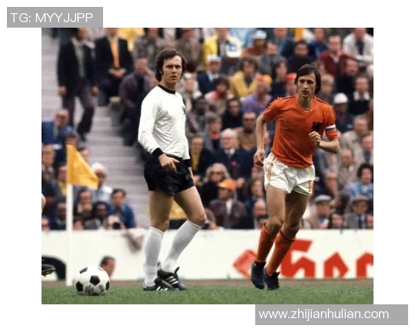 足球历史上两位伟大球星的传奇对决与时代印记 足球历史上两位伟大球星的传奇对决与时代印记